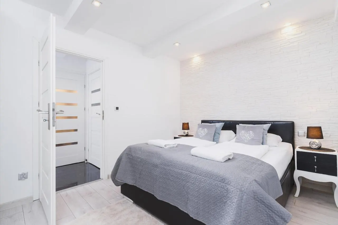 Apartment Lubelska Krakow By Noclegi Renters